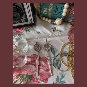 🖤 Y2K Silver Harley Davidson Lightning Bolt Dangle Earrings 🖤